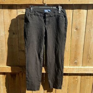 Mid-Rise black and white trousers